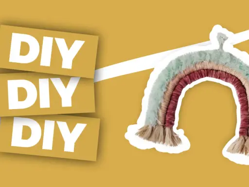 Tęcza DIY, symbol nadziei i obietnicy w chrześcijaństwie, wykonana z włóczki.