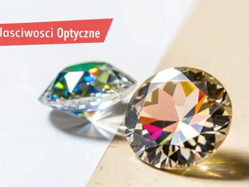 Dwa błyszczące kamienie, jeden z zielonymi refleksami, drugi z tęczowymi. Dowiedz się, czym jest cyrkonia i jakie ma właściwości optyczne.